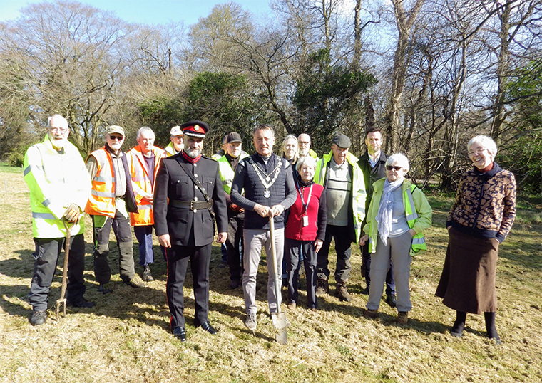 Planting of 20 trees at Batchwood Golf Course for the Queen’s Jubilee