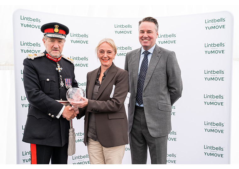 Lintbells presented with the King’s Award for Enterprise