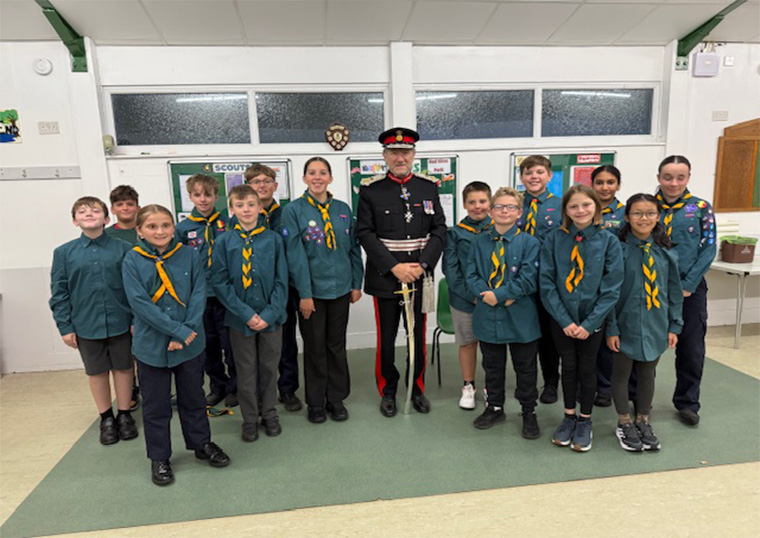 Lord-Lieutenant visits Mill End Scouts
