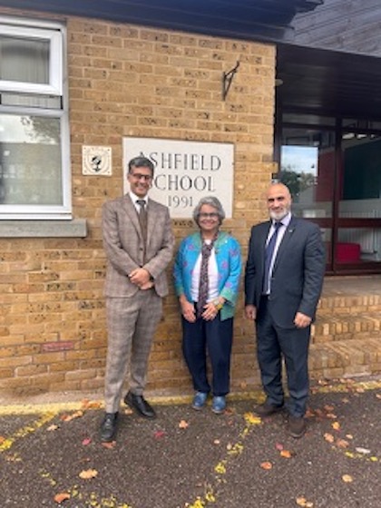 Deputy Lieutenants hold a Workshop at Ashfield School about Commonwealth Values